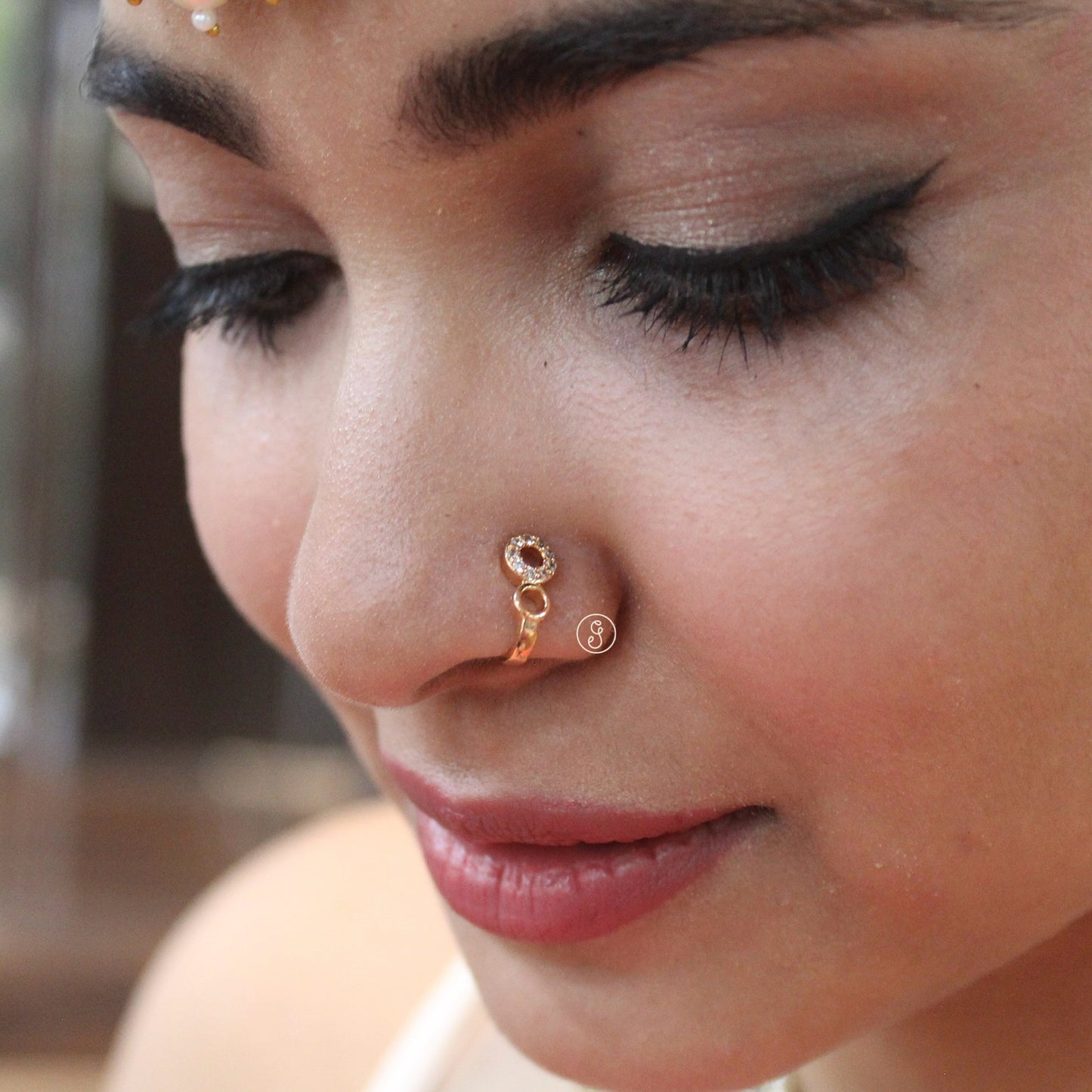 Pretty Rose Gold Press-on Nosepin