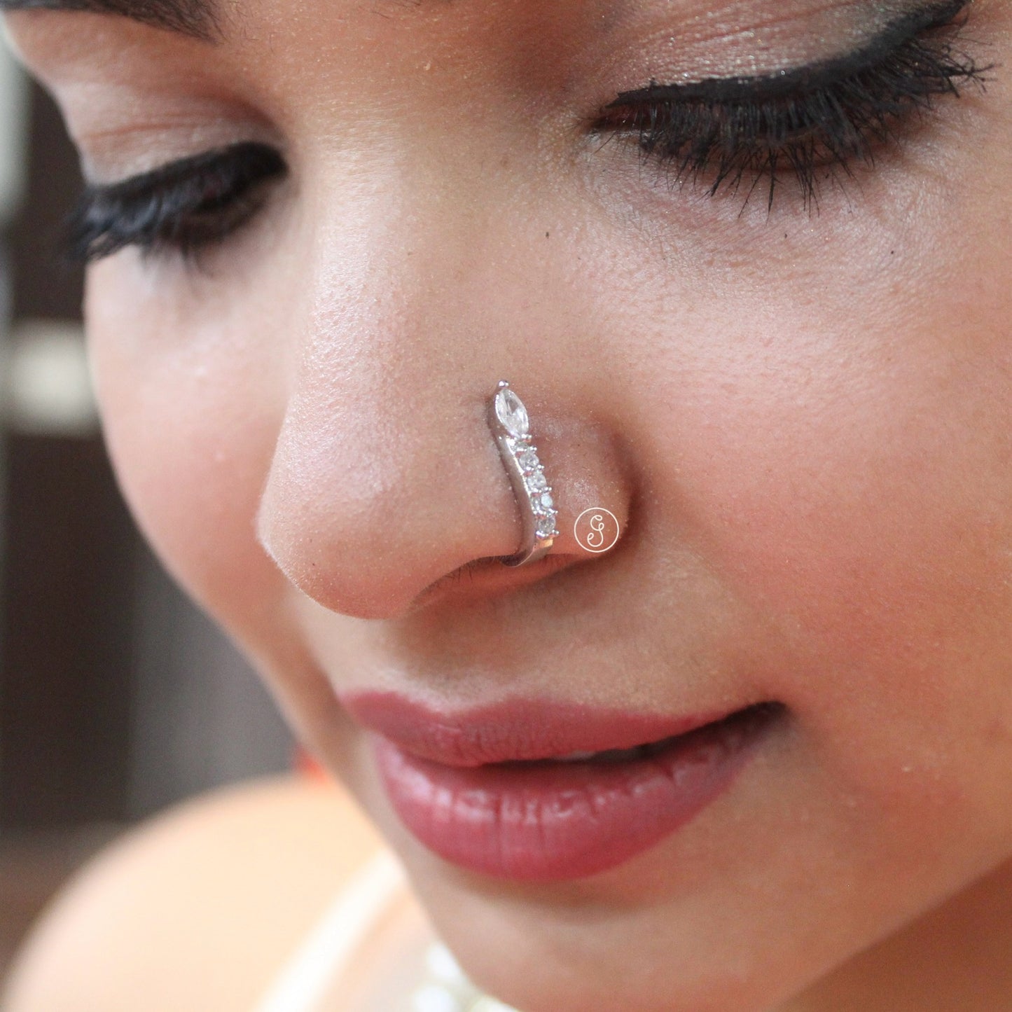 CZ Diamonds Studded Silver Press-on Nosepin