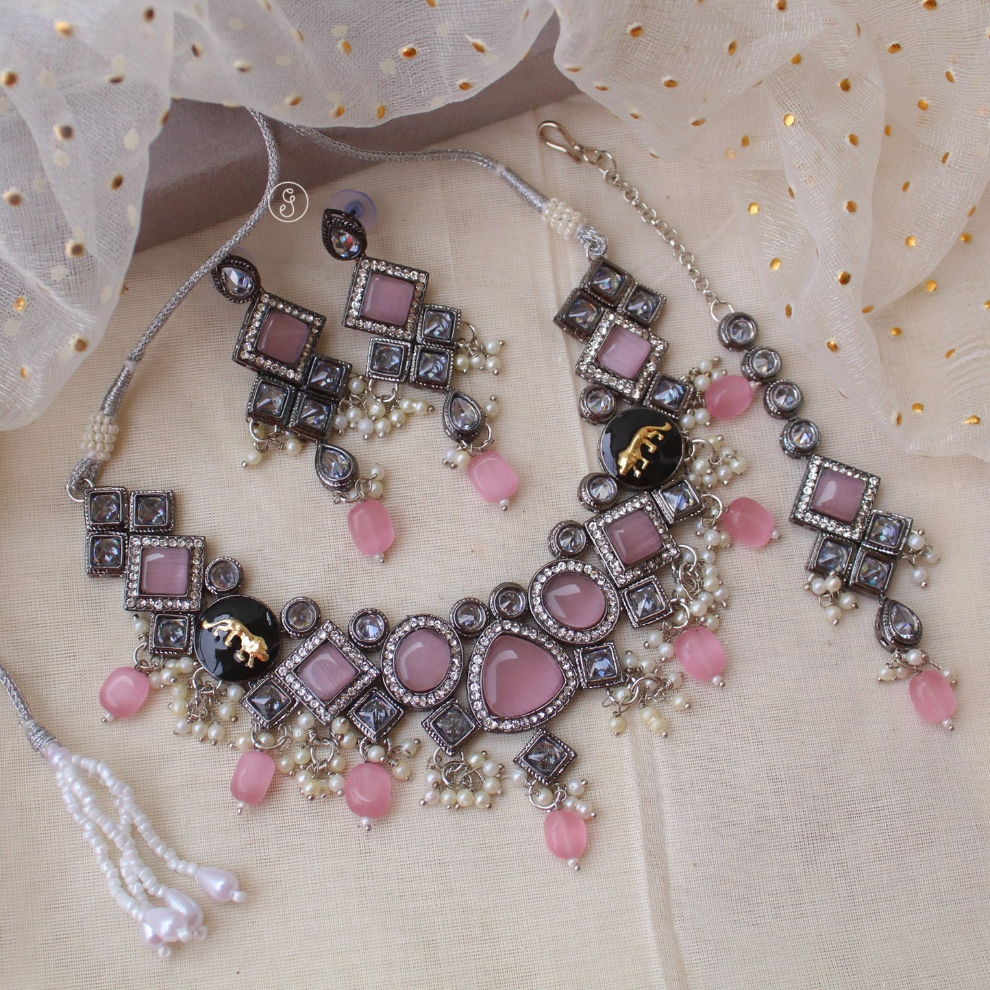 Sabyasachi Inspired Pink Monalisa Stones Necklace Set
