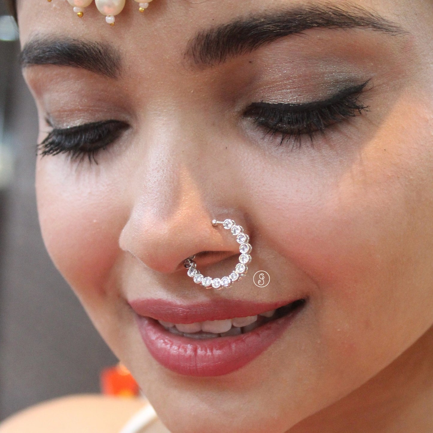 Elegant CZ Diamonds Work Press-On Nath/Nose Ring