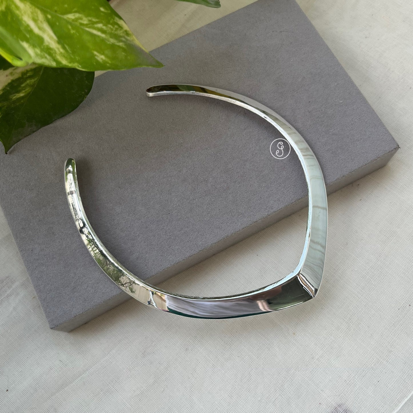 Solid Silver V Shaped Statement Hasli Choker