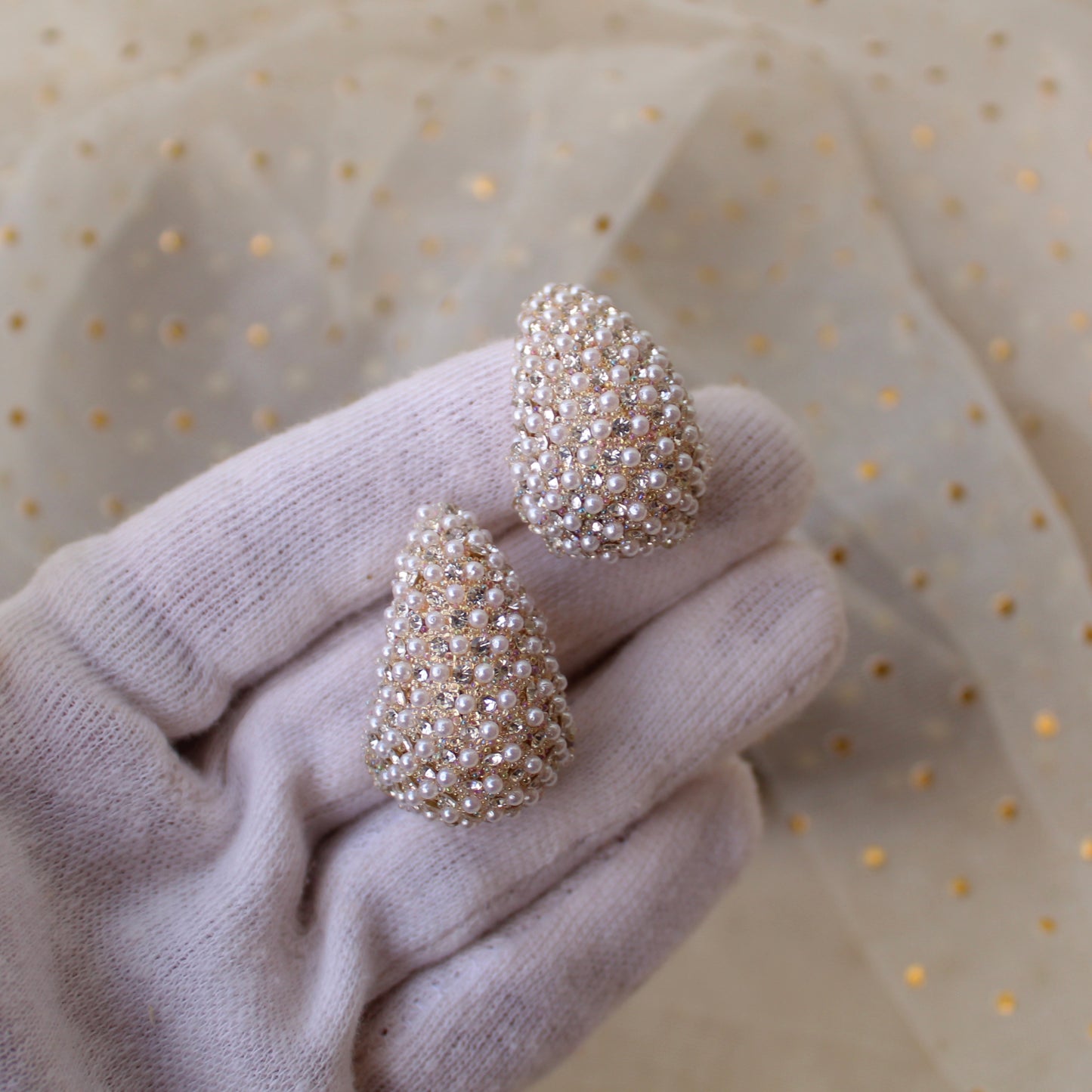 Pretty Pearls Studded Light-Weight White Earrings