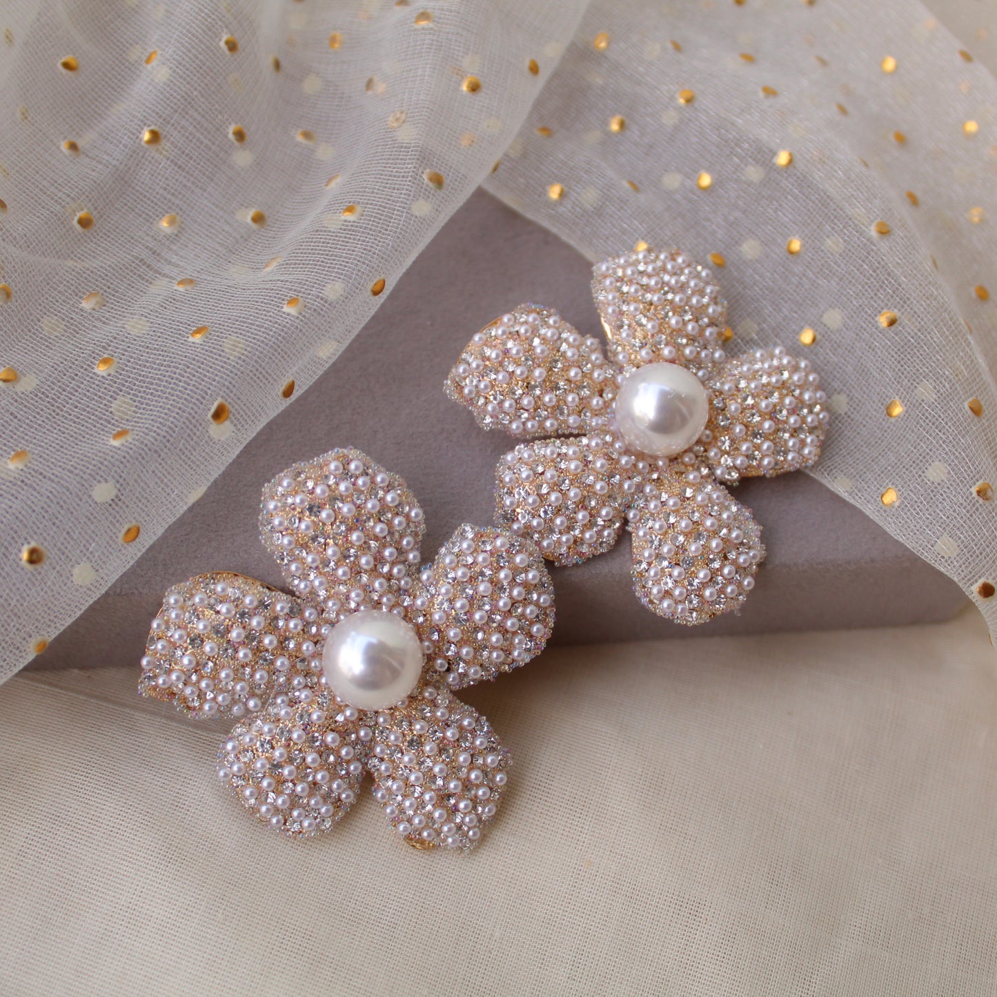 Fabulous Pearl Embellished Flower Earrings