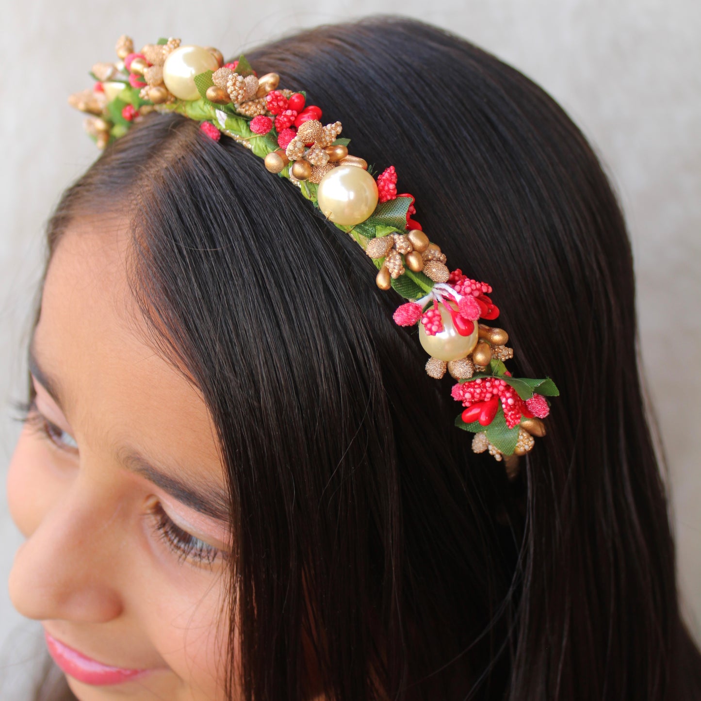 Gorgeous Floral & Pearls Studded Tiara Hairband