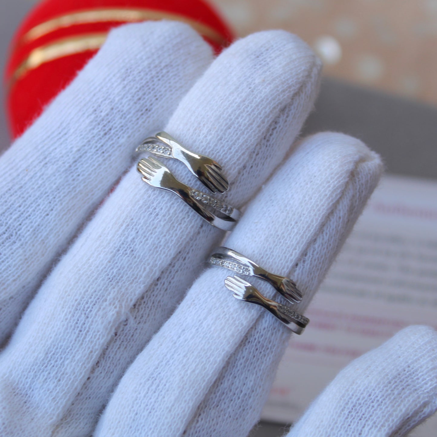 92.5 Sterling Silver ‘Hug’ Design Couple Rings