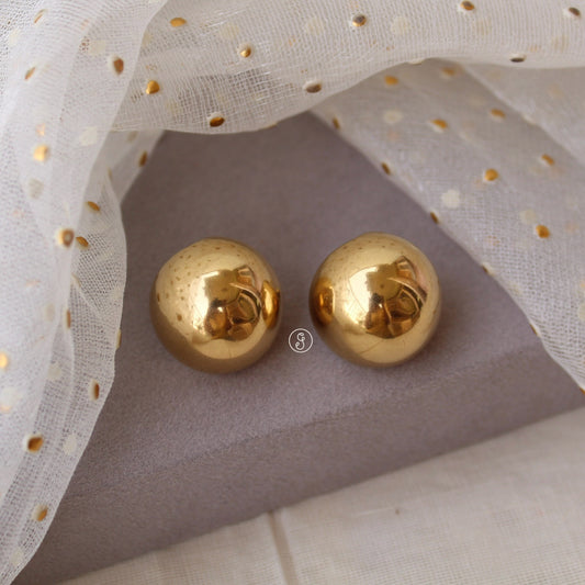 Golden Anti-Tarnish Celeb-favourite Ball Studs