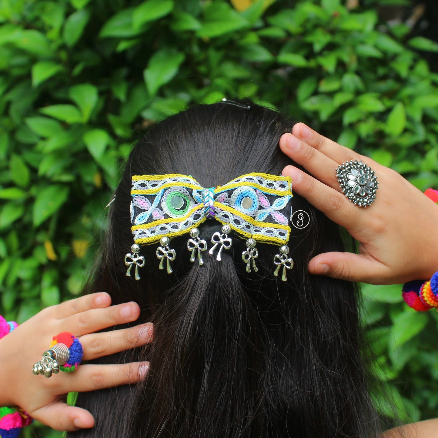 Pretty Colourful Gamthi Bow Hair Clip