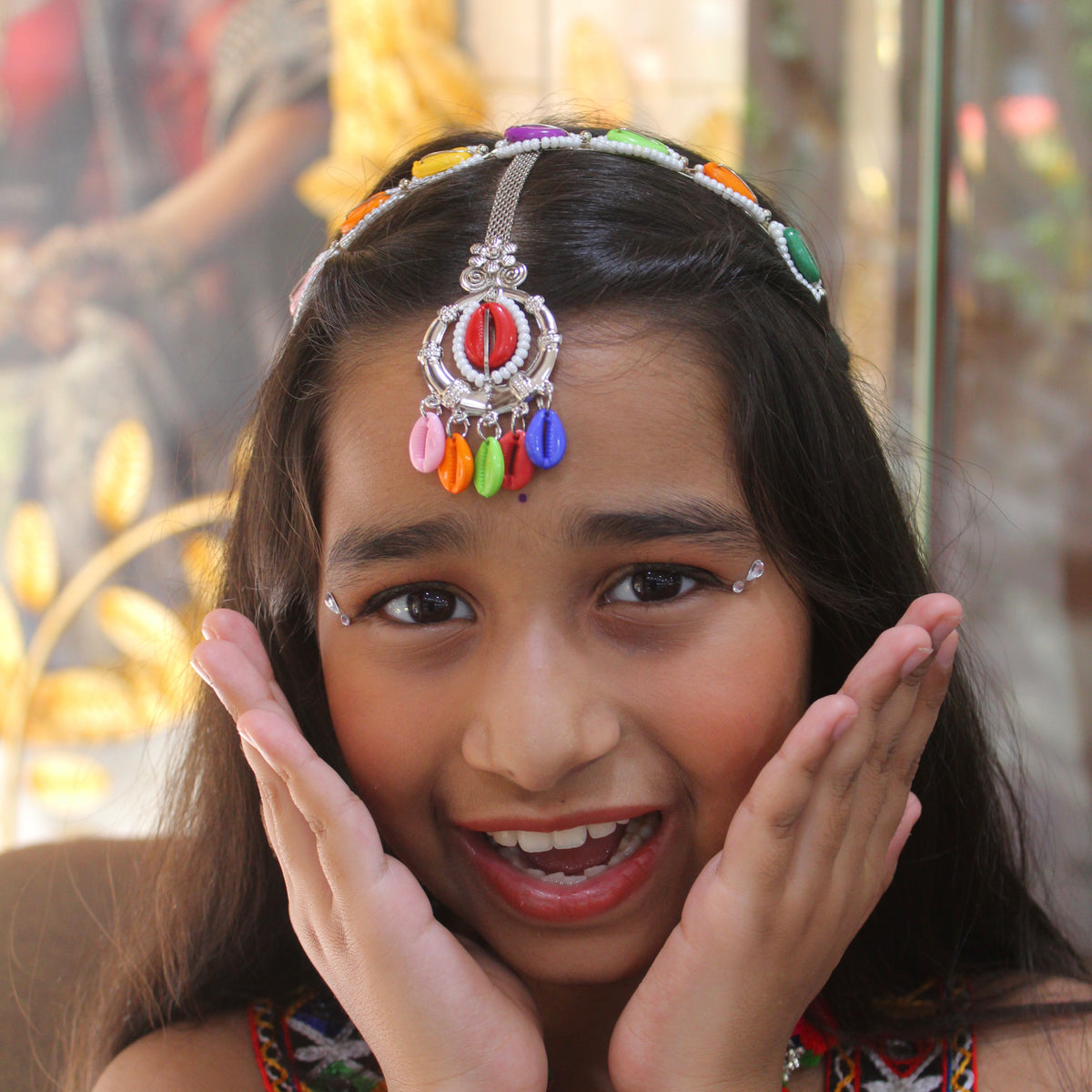 Multicolor Shell work Silver-Toned Headband with Tika