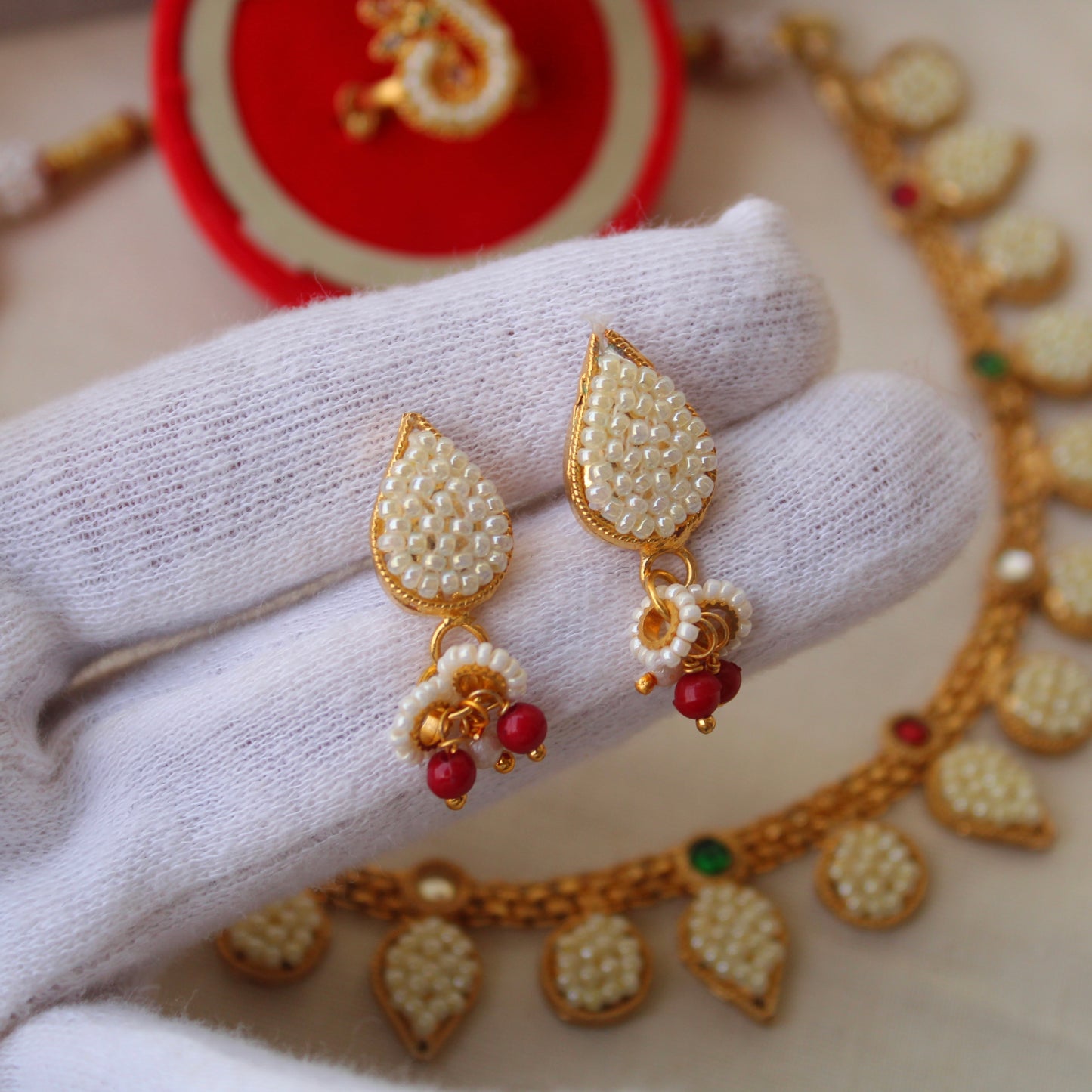 Handcrafted Heritage Pacchi Necklace Set