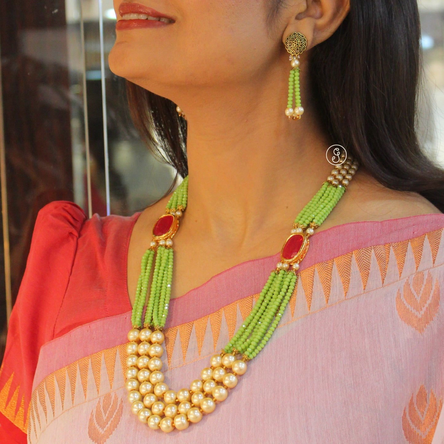 Beautiful Crystal Beads Mala Necklace Set