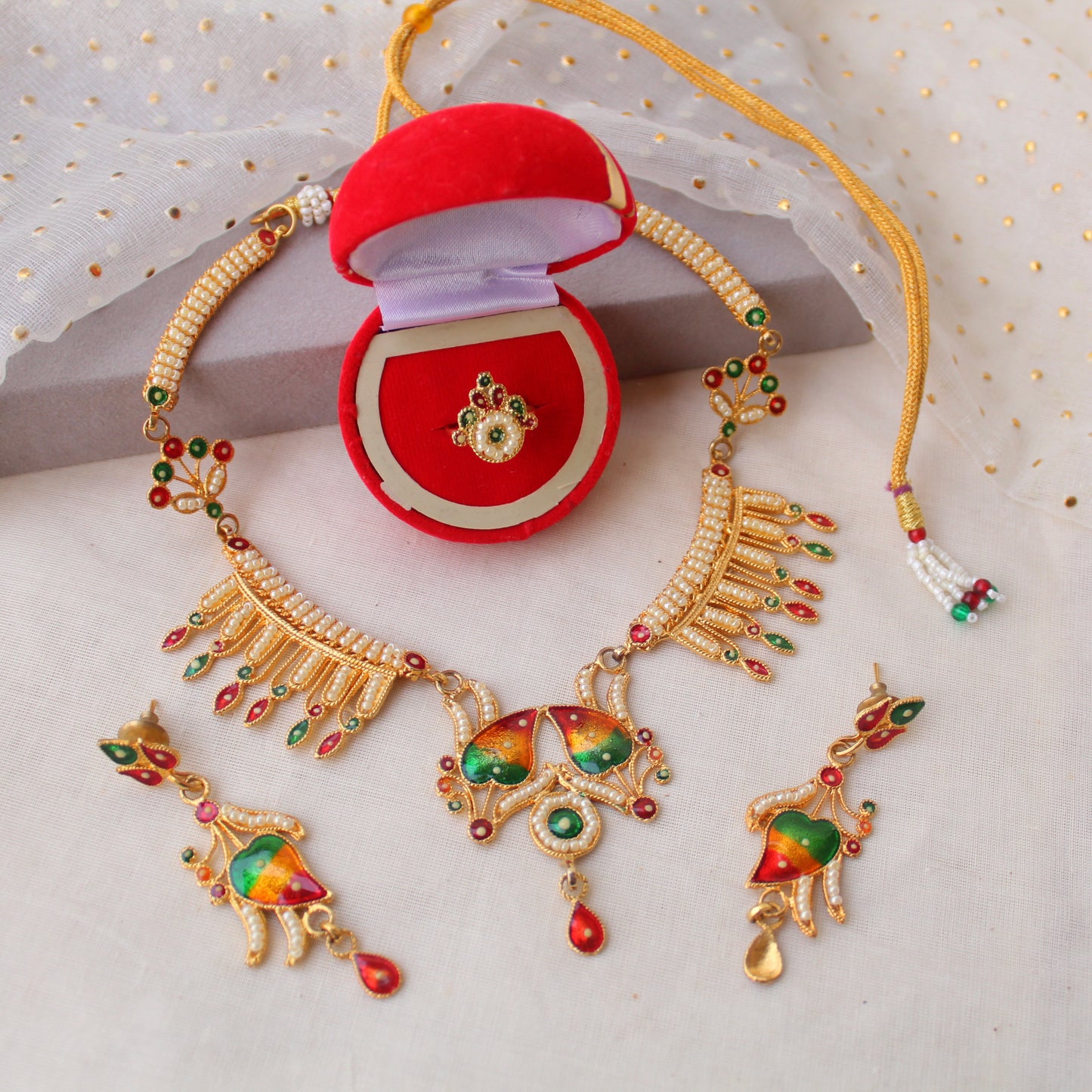 Handcrafted Heritage Pacchi Necklace Set