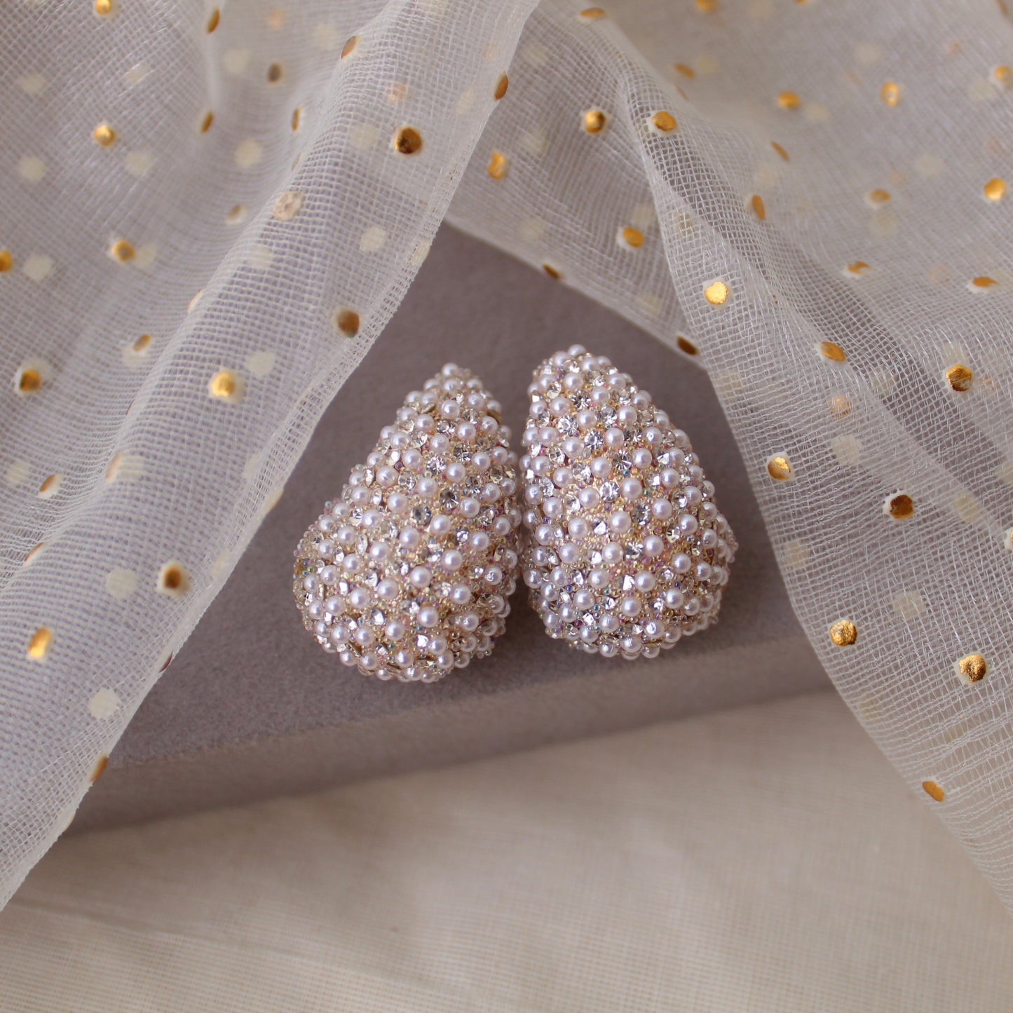Pretty Pearls Studded Light-Weight White Earrings