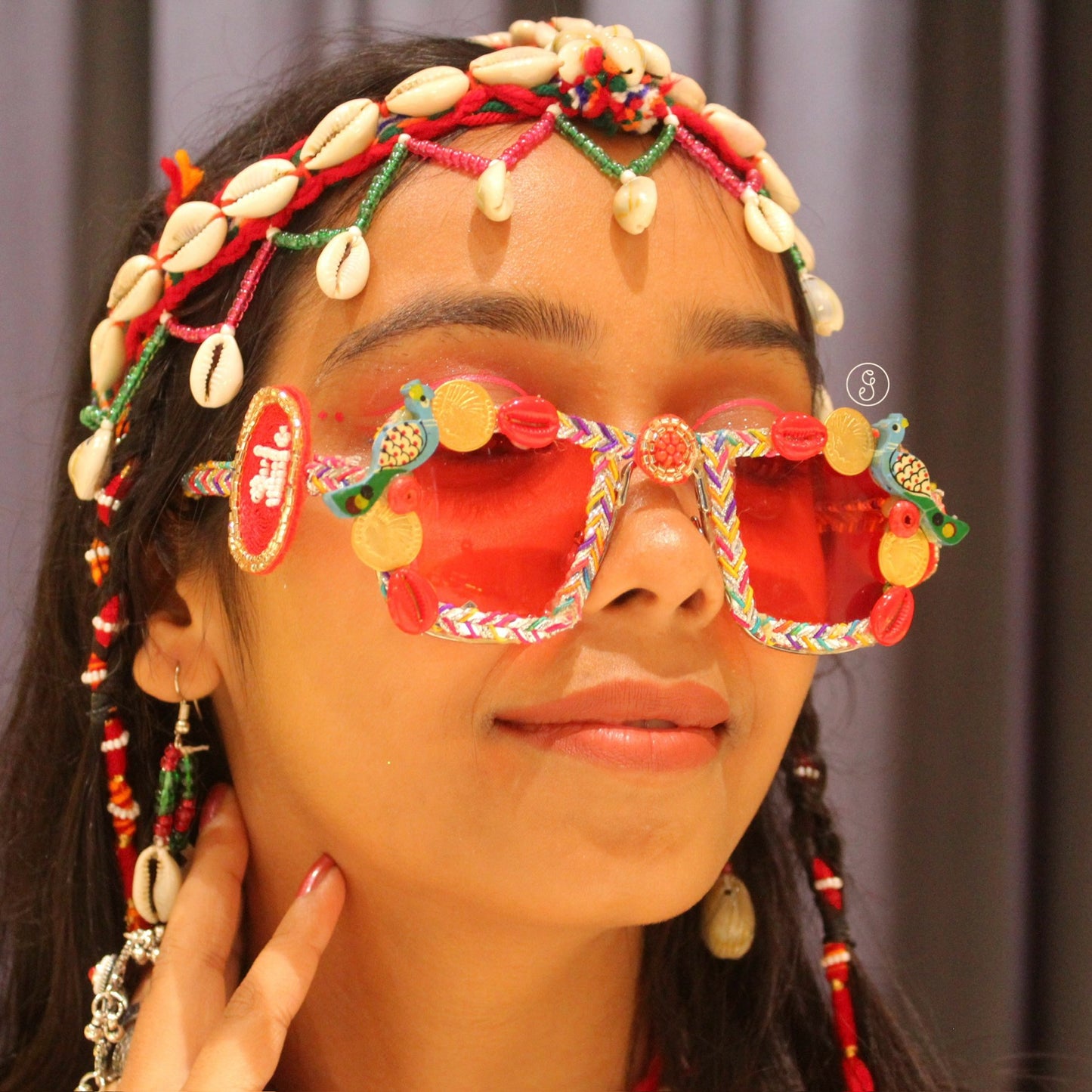 Uniquely Handcrafted Colourful Goggle