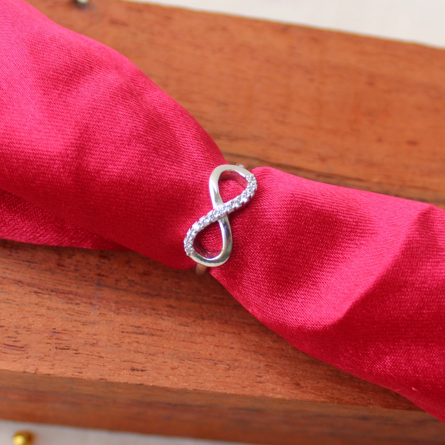 92.5 Sterling Silver Infinity Design Ring