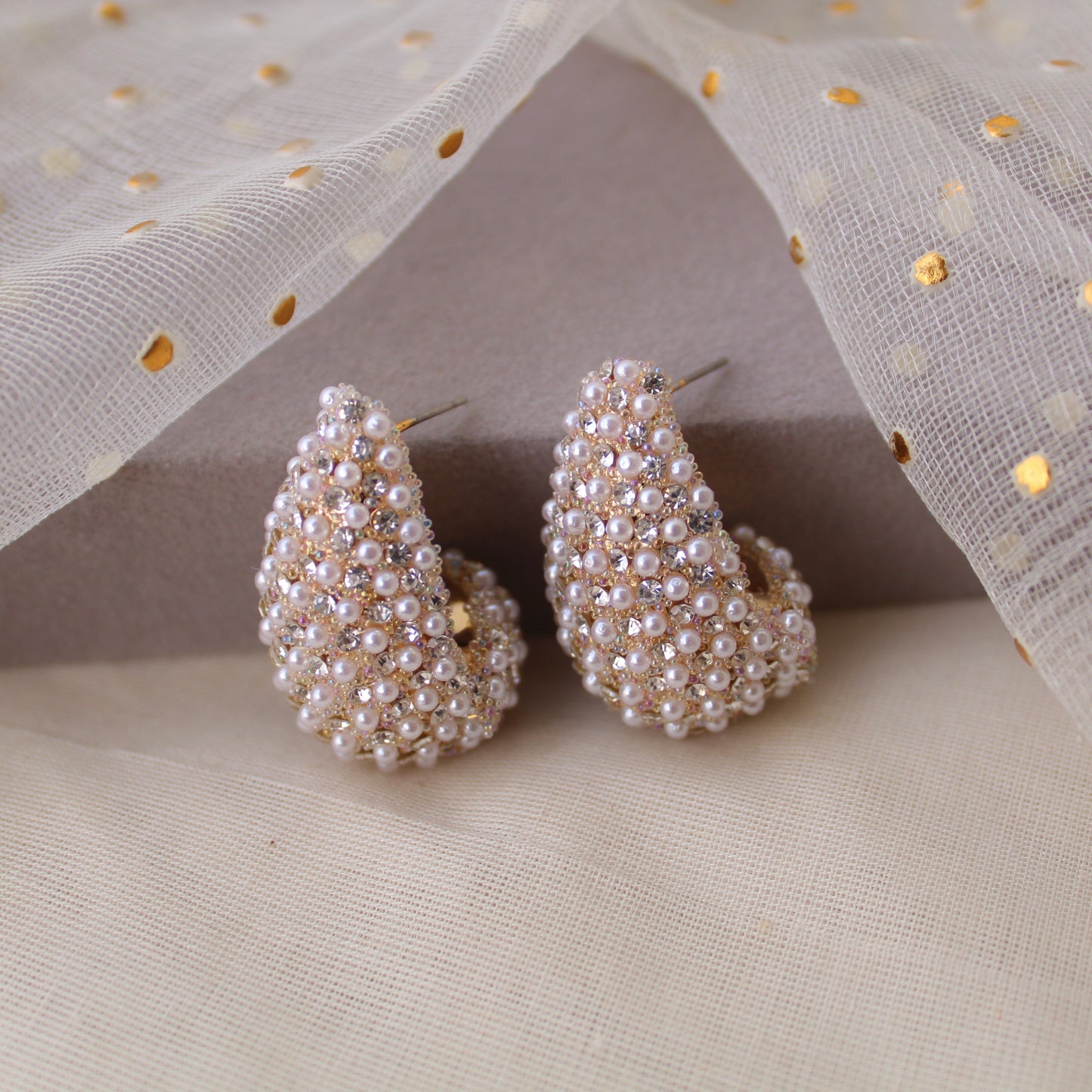 Pretty Pearls Studded Light-Weight White Earrings