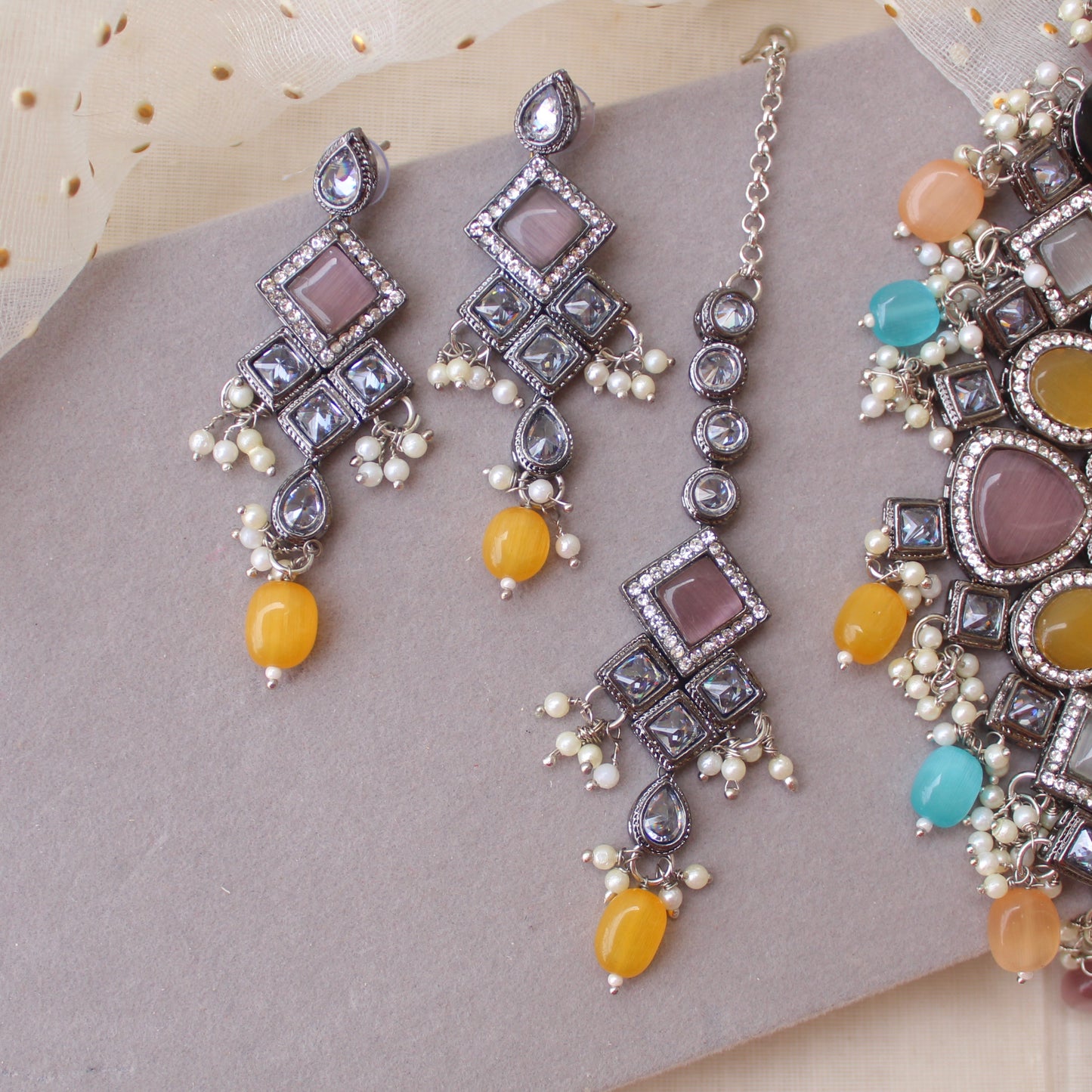 Multi Monalisa Stones Sabyasachi Inspired Necklace Set