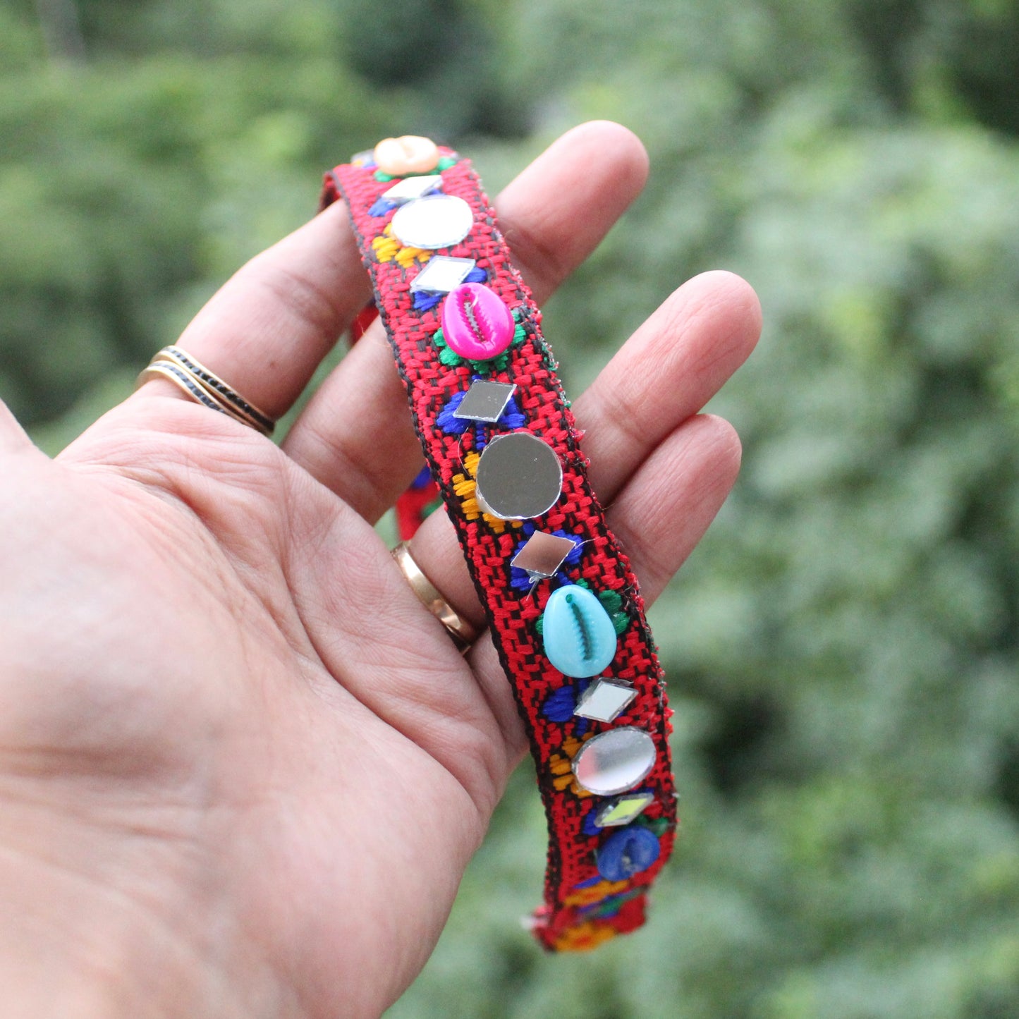 Pretty Gamthi Work Colourful Hairband