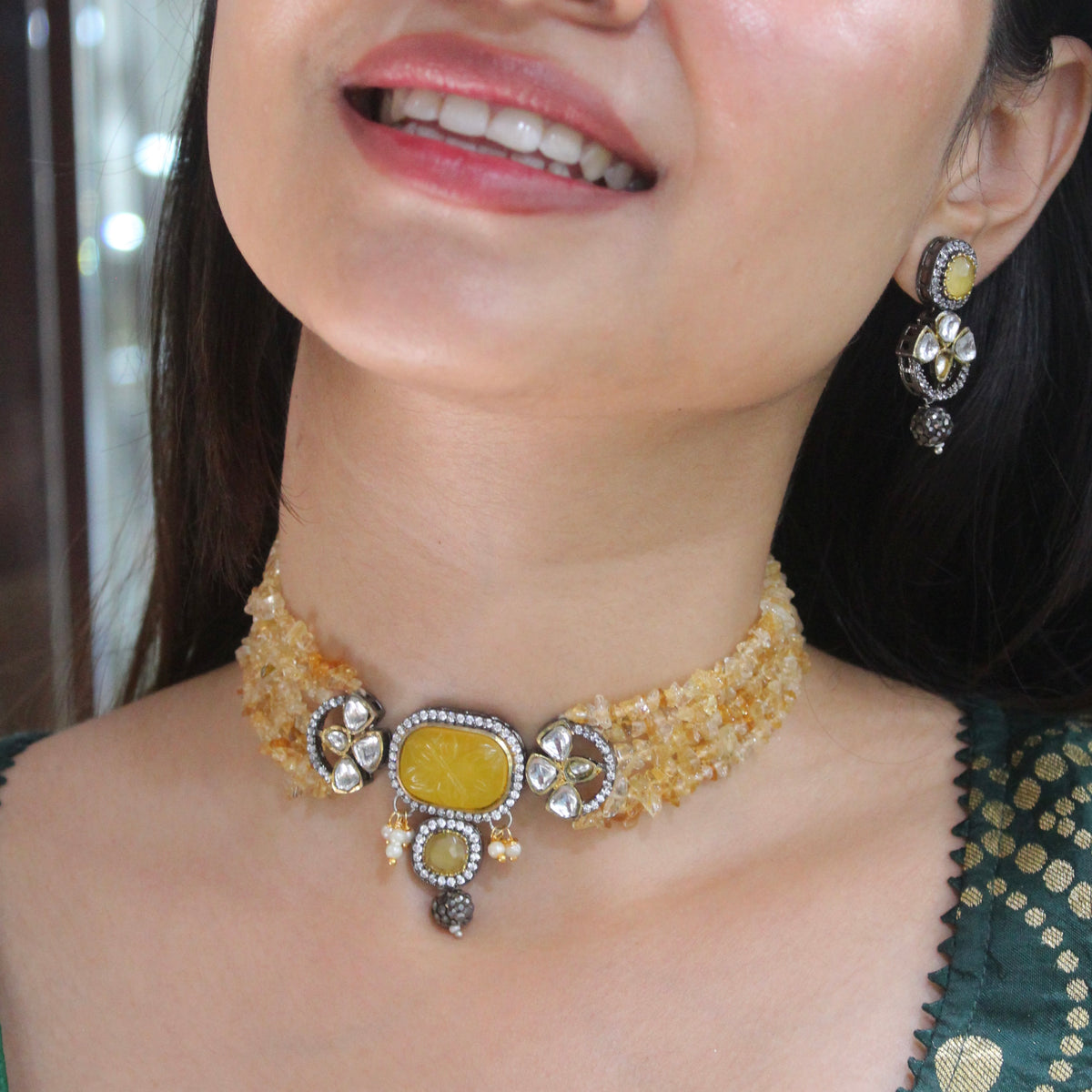Classic Yellow Stones Choker Necklace Set