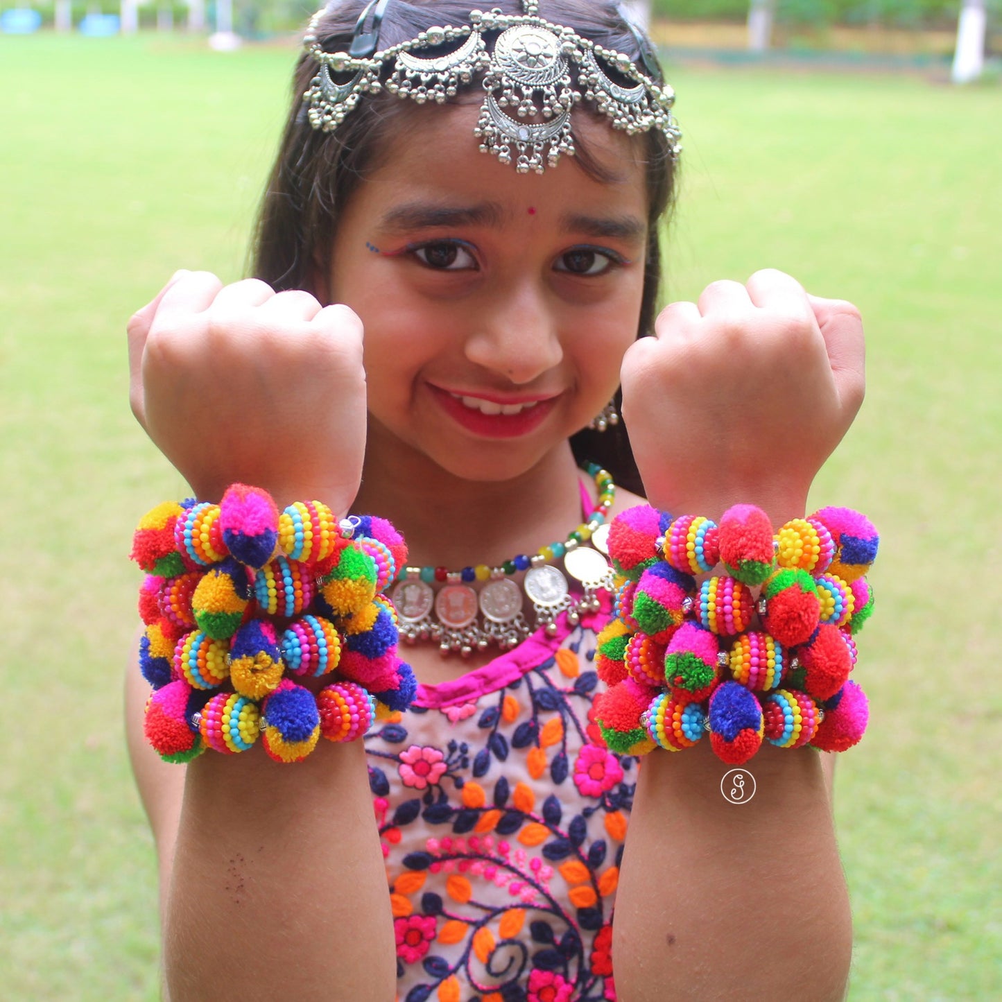 Colourful Pom-Pom & Beads Work Spiral Bracelet (Single)