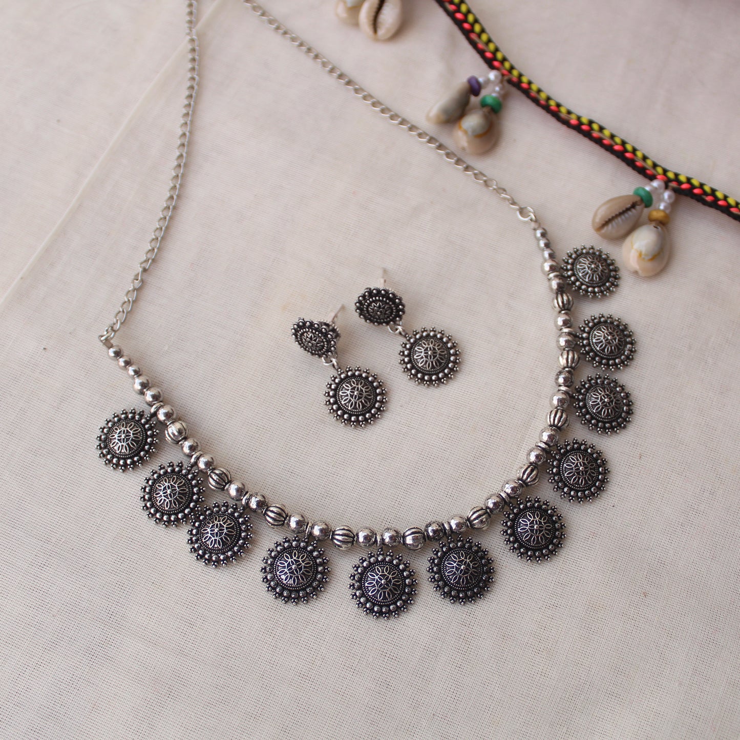 Elegant & Evergreen Choker Necklace Set