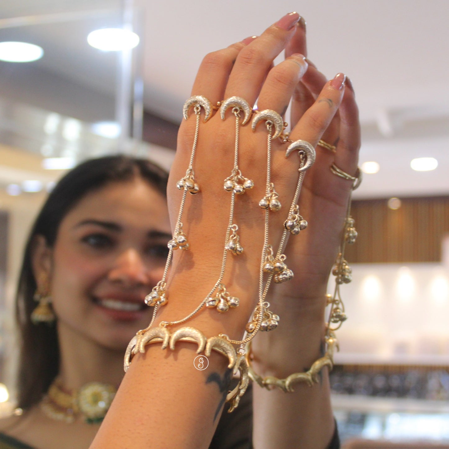 Kashmiri Brass Chand Hathful Hand Accessory (Single)