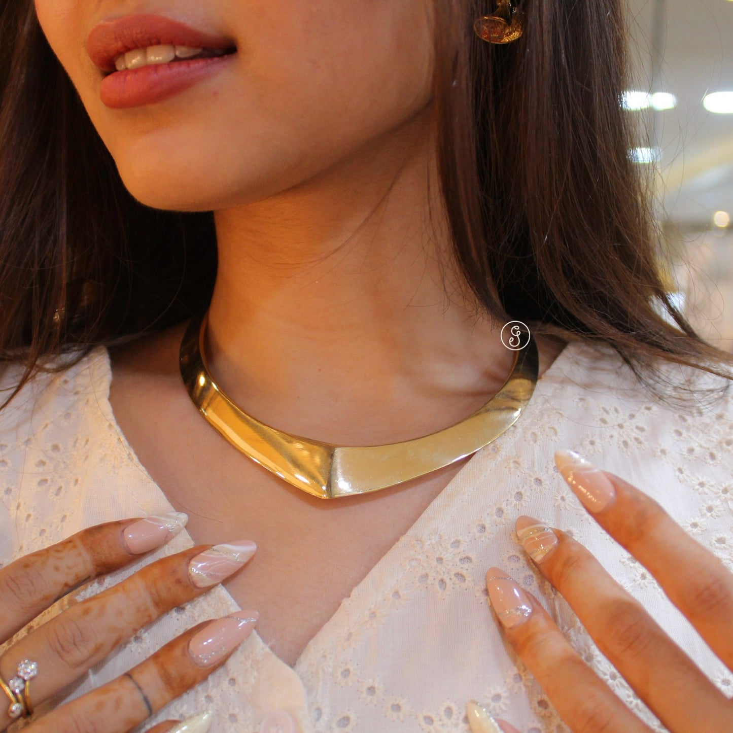 Golden V Shaped Classic Hasli Necklace