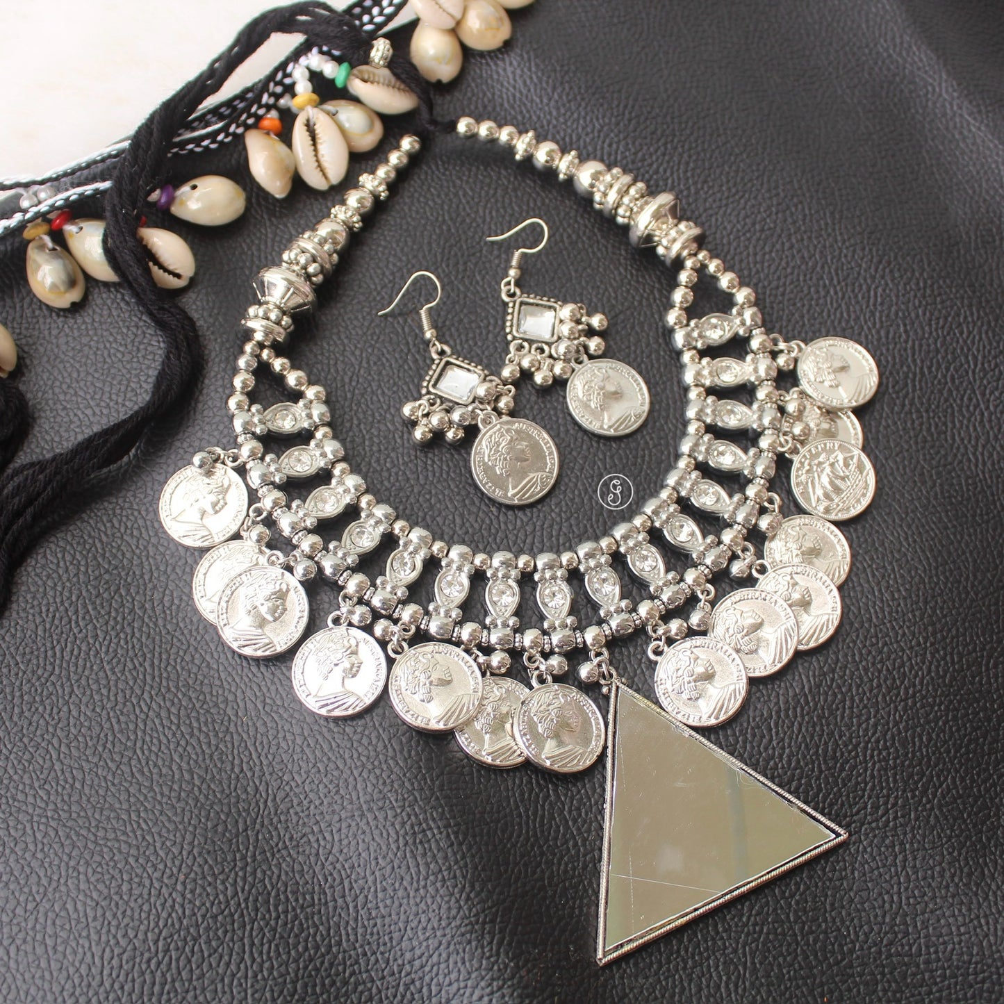 Fabulous Mirror & Coins Work Necklace Set