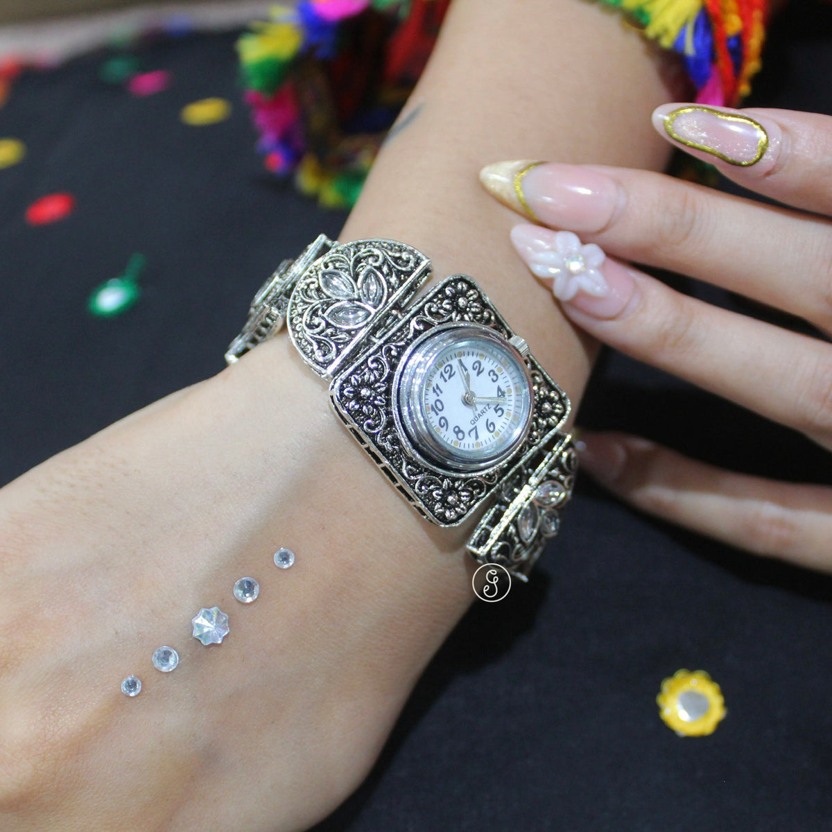 Oxidized Silver Festive Watch