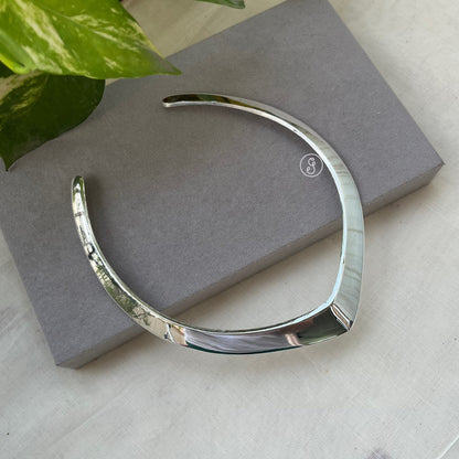 Solid Silver V Shaped Statement Hasli Choker