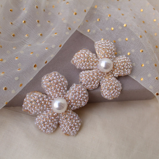 Fabulous Pearl Embellished Flower Earrings
