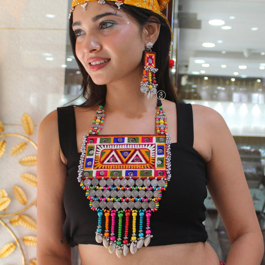 Multicoloured Long Gamthi Style Necklace Set