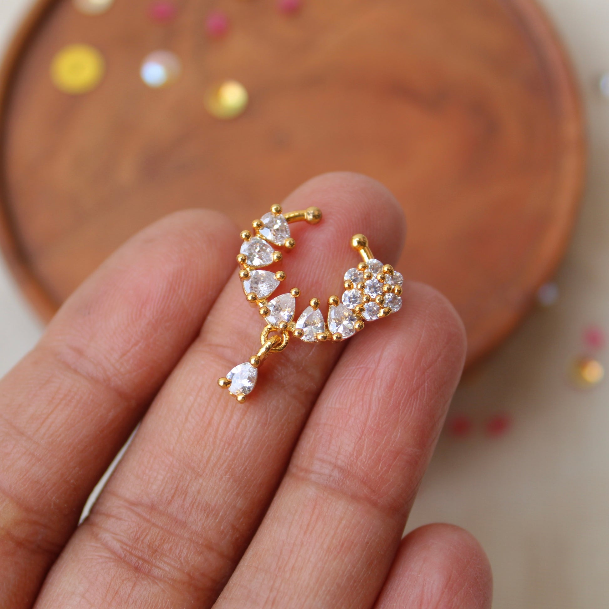 Small Nathiya Design Gold Trendy Design Combo Gold Ad Stone Nose
