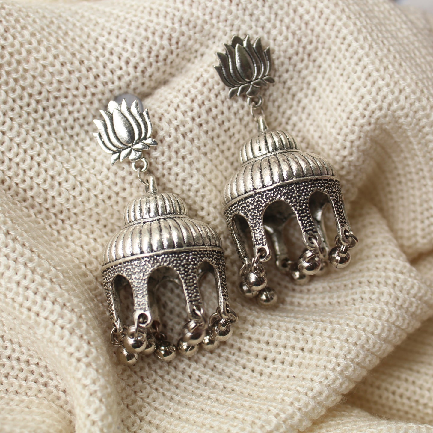 Pretty Gumbad Design Oxidised Silver Jhumki