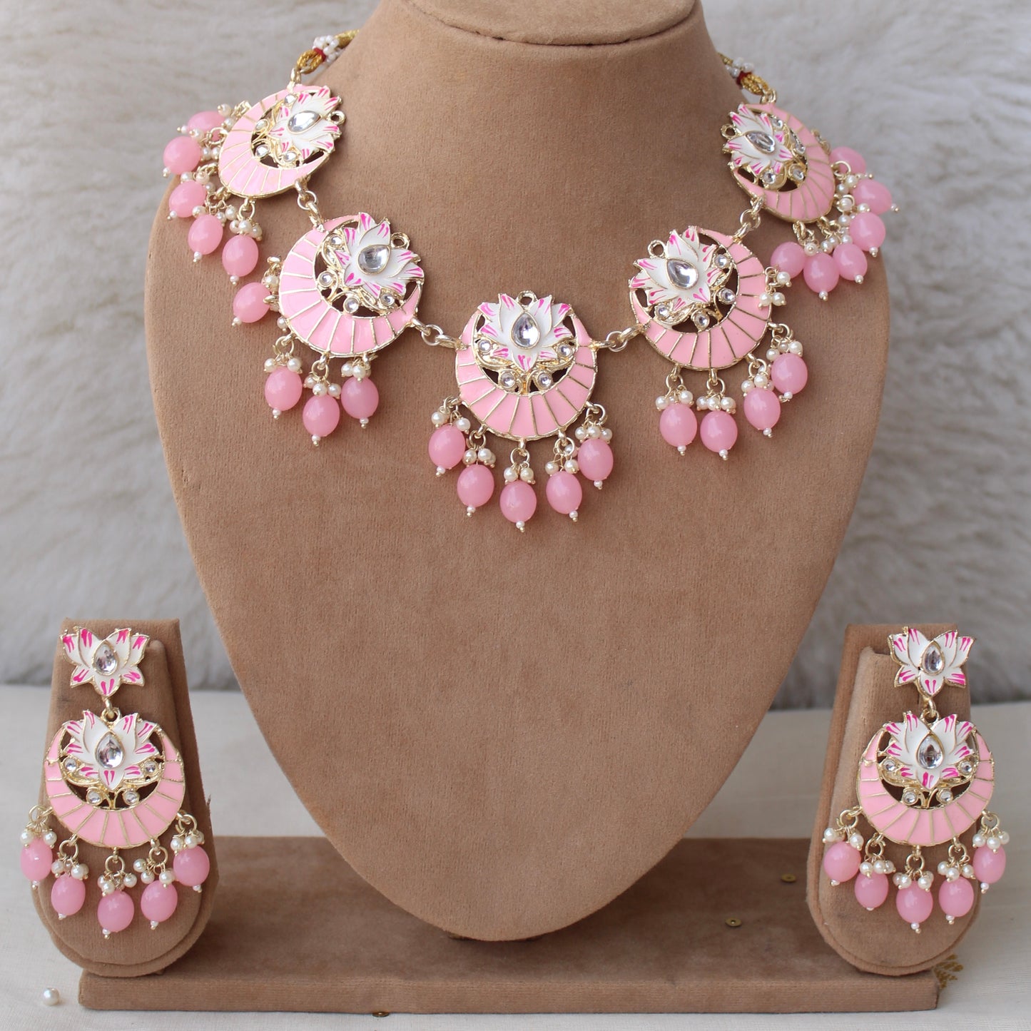 Beautiful Baby Pink Lotus Design Necklace Set