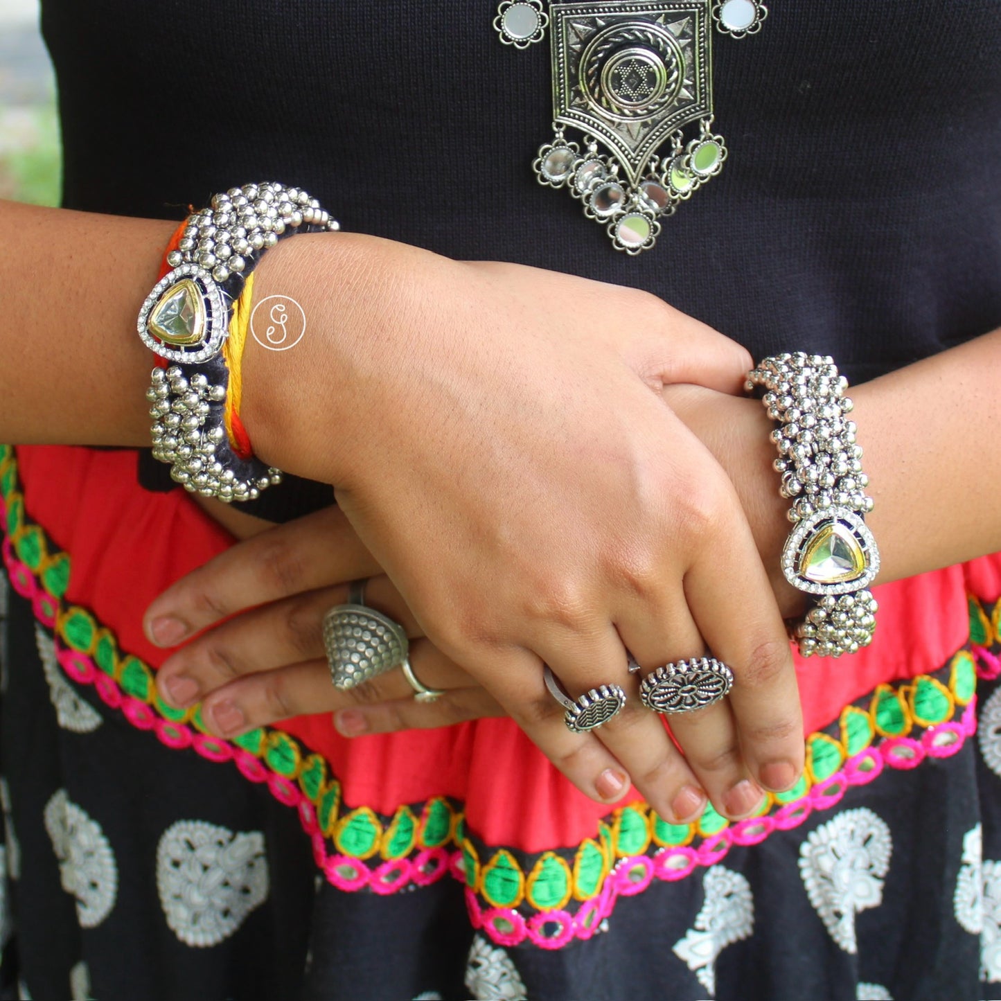 Stunning ghungroo & Kundan Work Bracelet (Single)