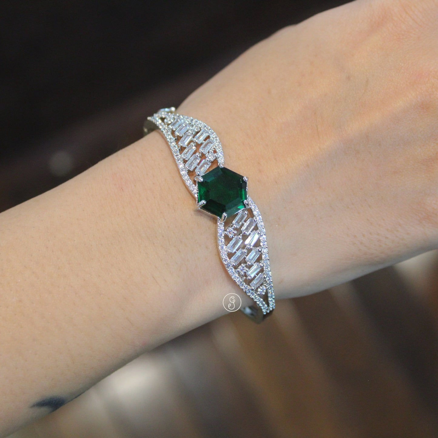 Real Diamond Lookalike Classic Silver Bracelet