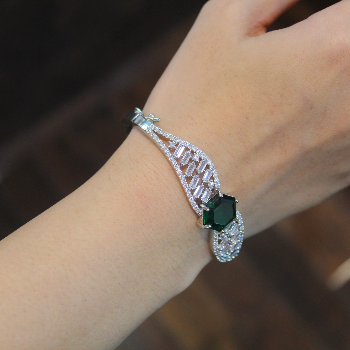 Real Diamond Lookalike Classic Silver Bracelet