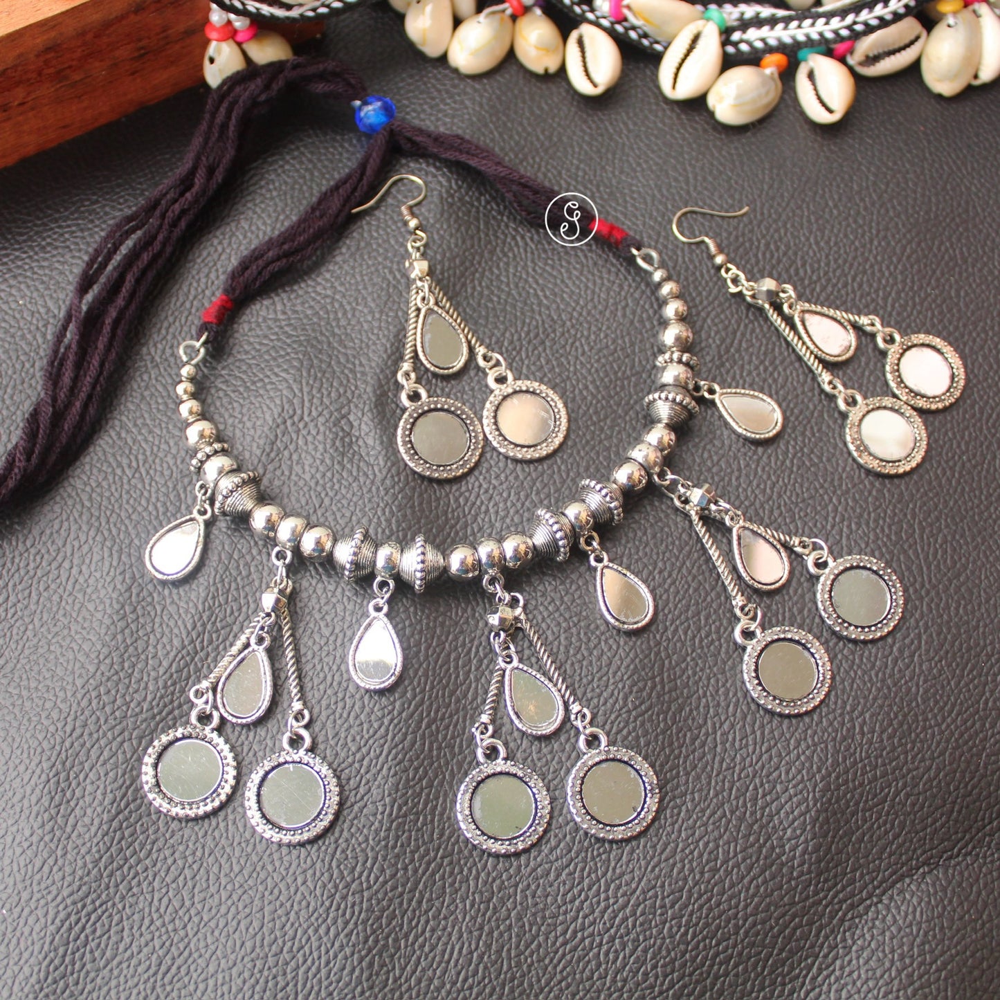 Pretty Mirrors Work Oxidised Necklace Set