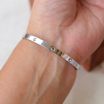 Silver Anti-Tarnish Sleek Bracelet (Small Size)