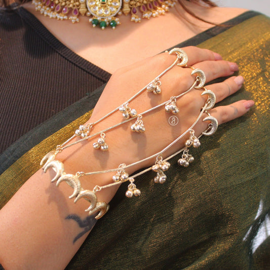 Kashmiri Brass Chand Hathful Hand Accessory (Single)