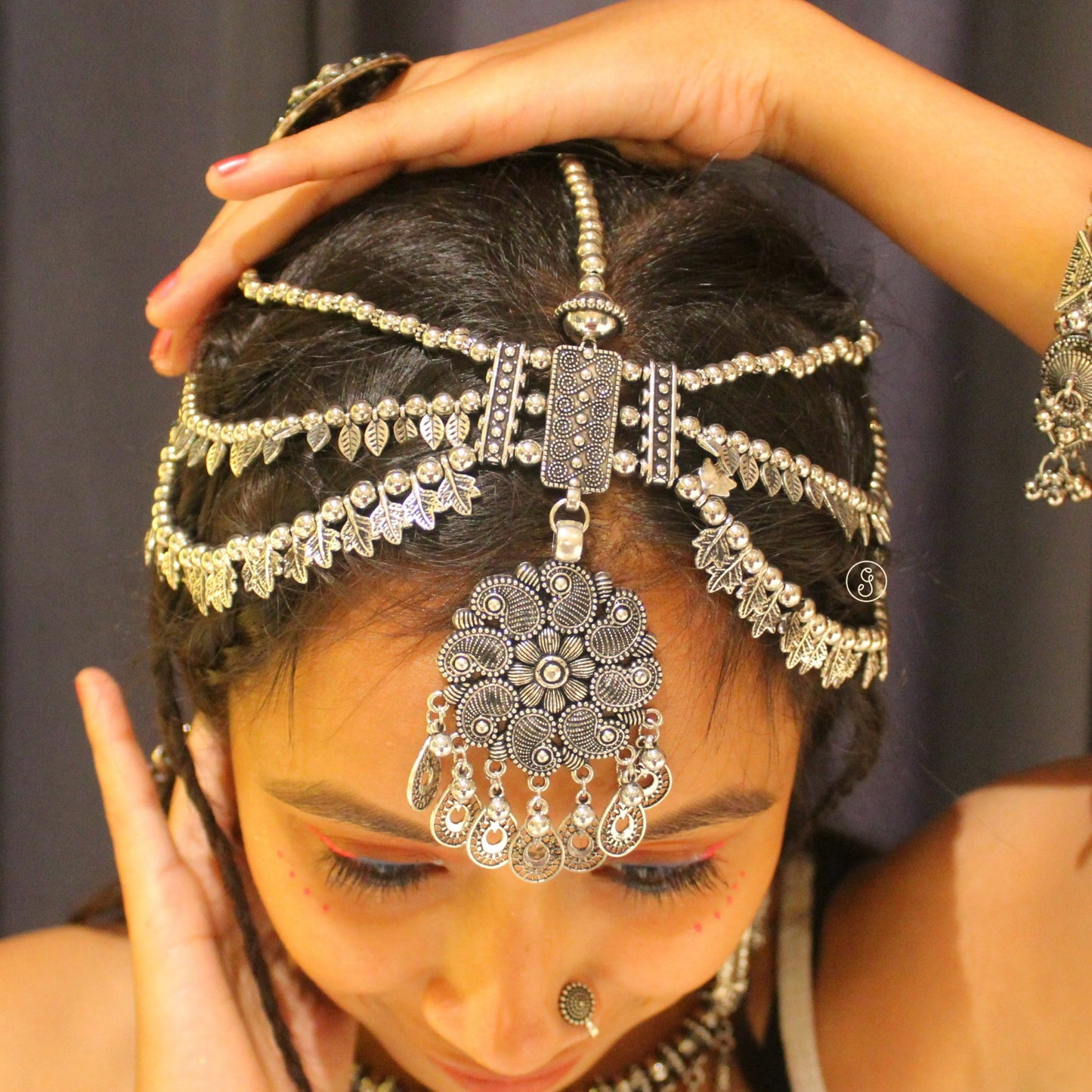 Heavy Damini Maang Tika with Three-Layered Chains