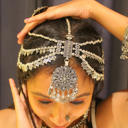 Heavy Damini Maang Tika with Three-Layered Chains