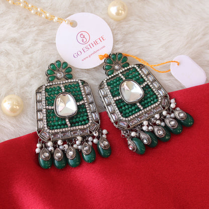 Premium Green Beads & Kundan Work Earrings