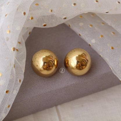 Golden Anti-Tarnish Celeb-favourite Ball Studs