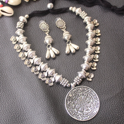 Antique Artwork Oxidised Silver Necklace Set