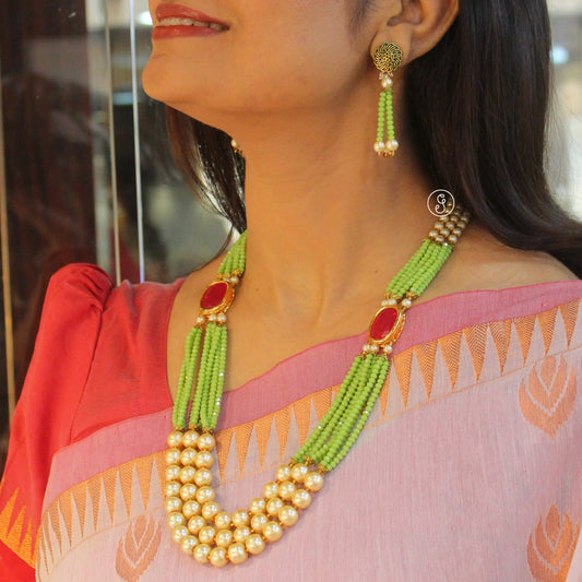 Beautiful Crystal Beads Mala Necklace Set
