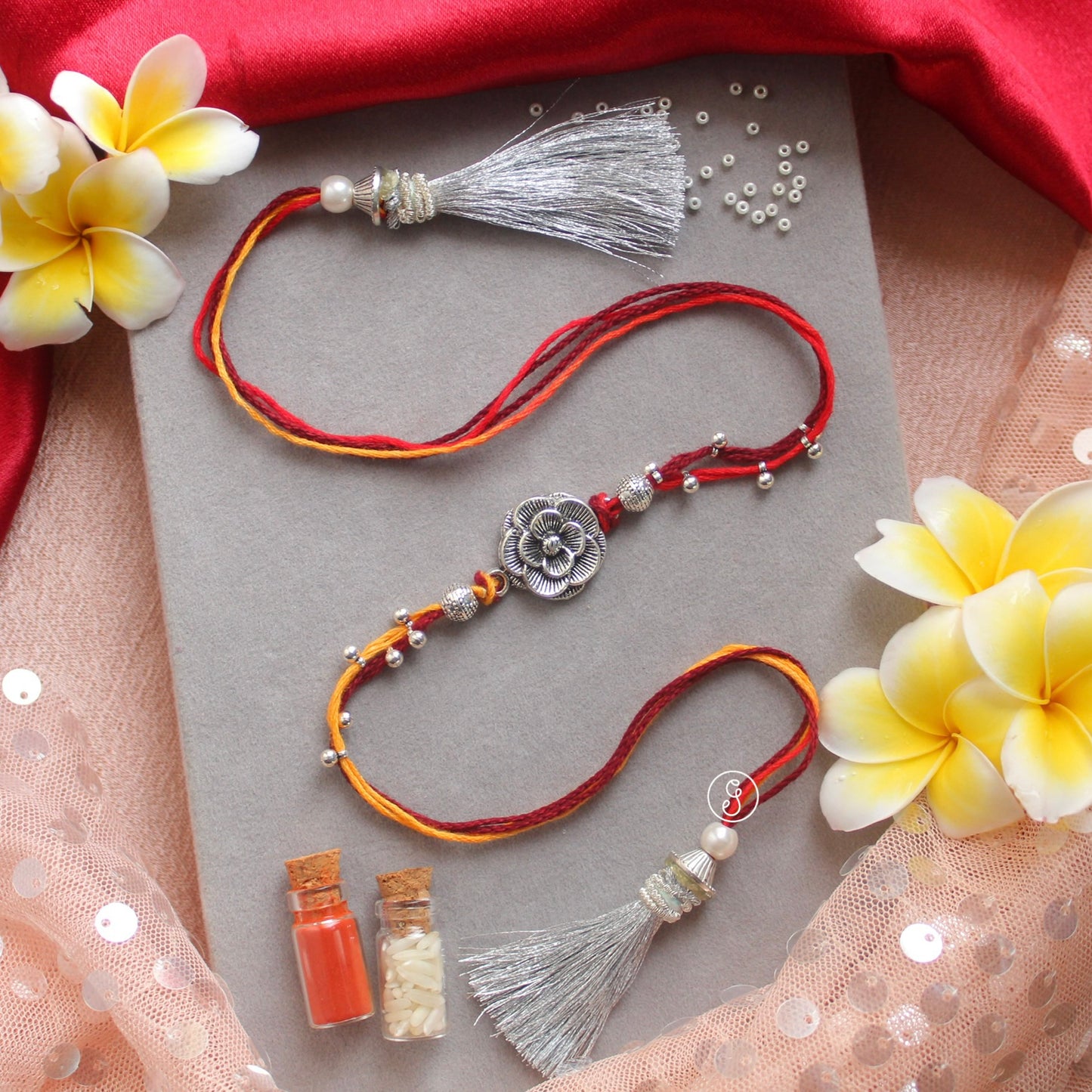Elegant Oxidized Silver Bhaiya-Bhabhi Rakhi