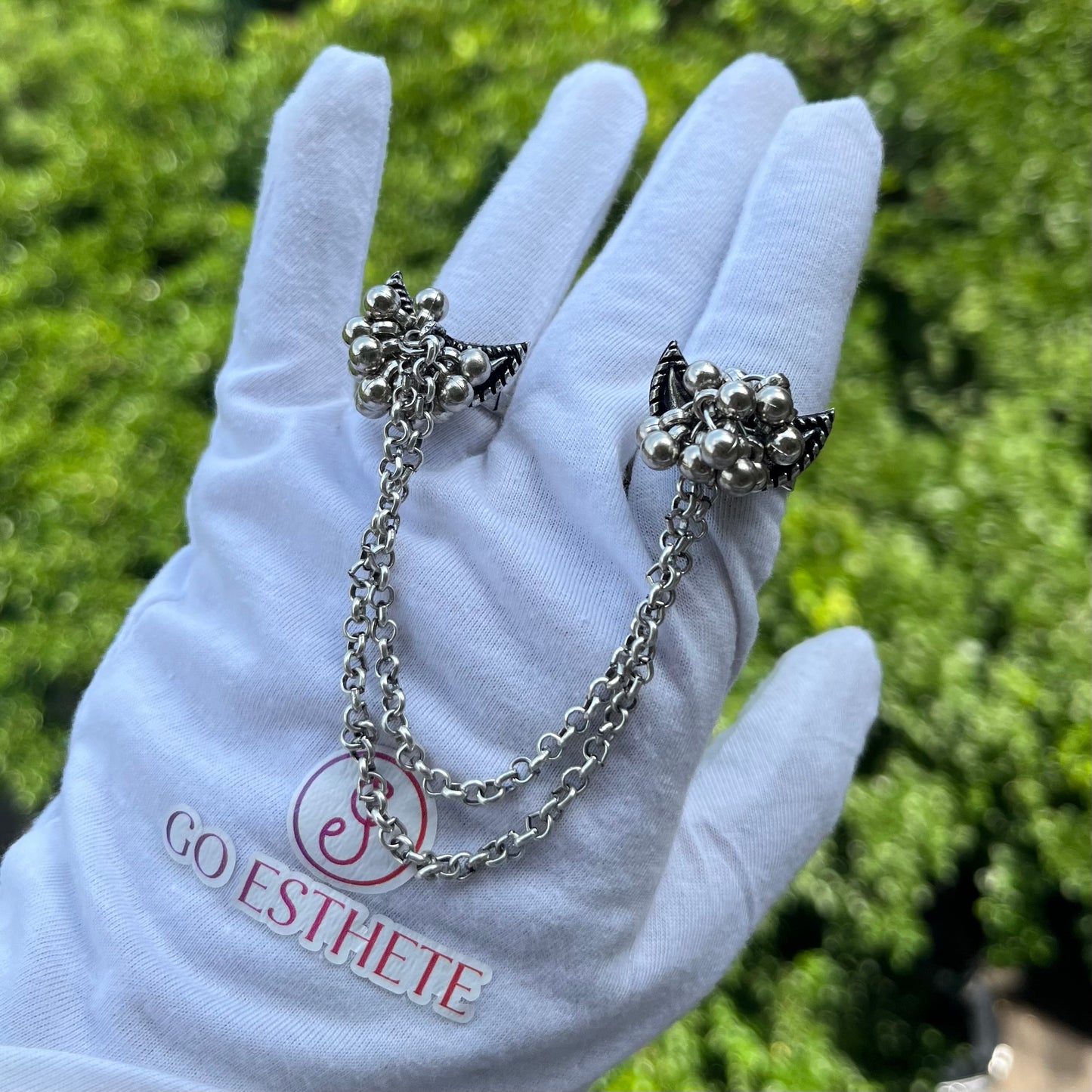 Double Finger Adjustable Rings With Attached Chain