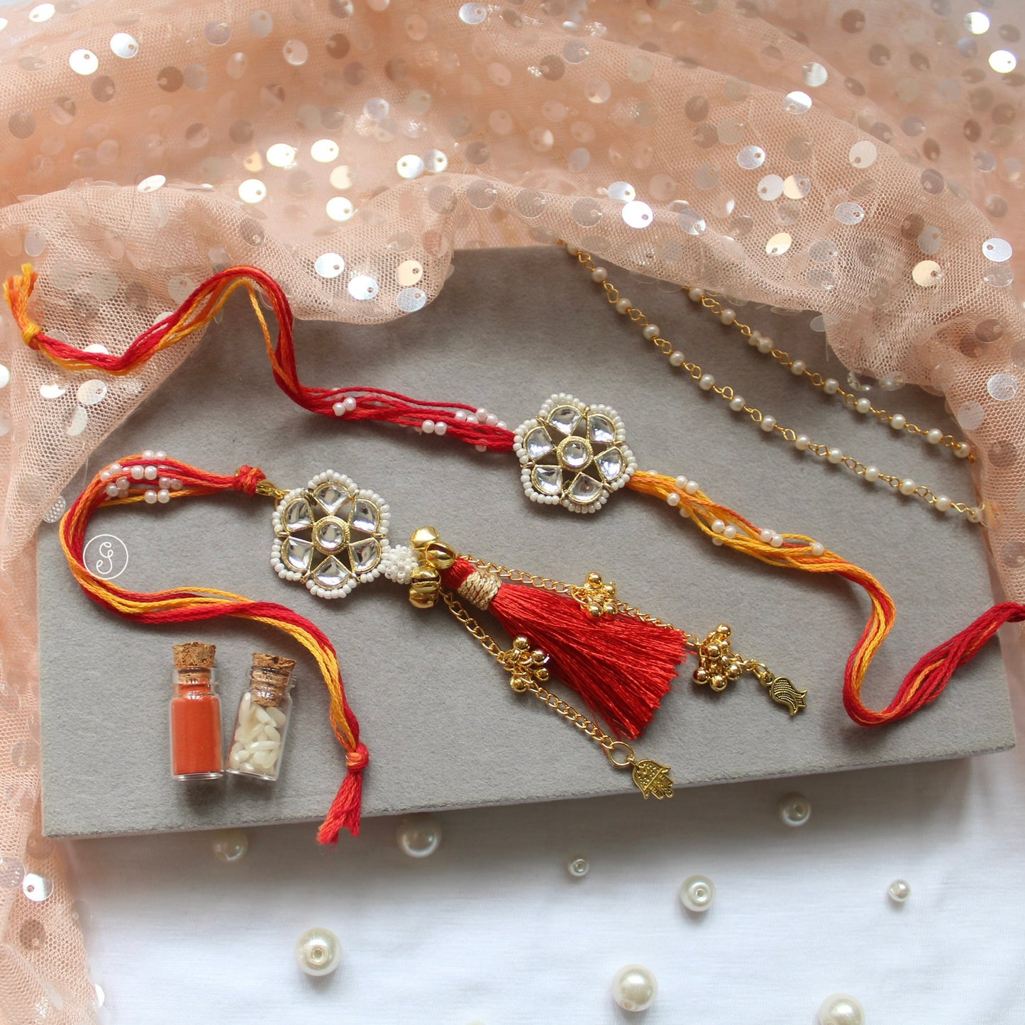Traditional Kundan Bhai & Bhabhi Rakhi Set with Detachable Lumba