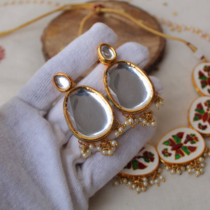 Classic Uncut Kundan Stones Premium Set